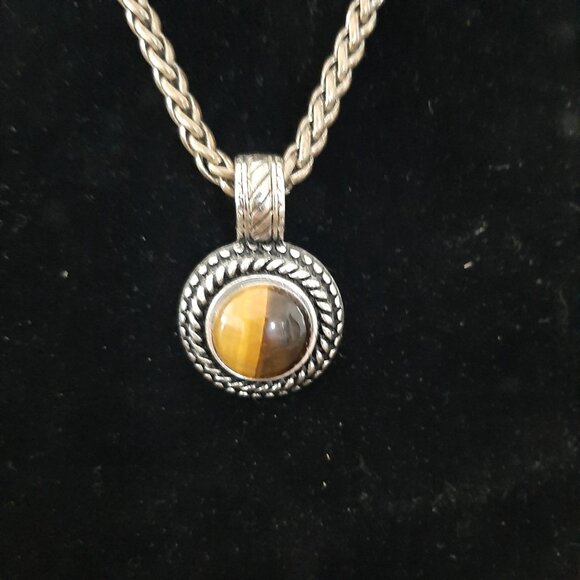 Premier Designs Tiger's Eye Pendant Necklace With Braided Chain Silver Tone unis - Picture 2 of 4